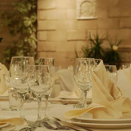Atrium & Jacuzzi Hotel Athens
